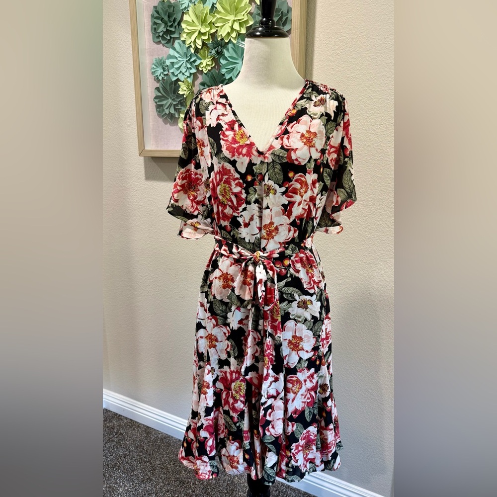White House Black Market Floral Midi Dress